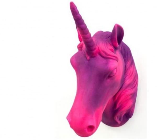 Anish Kapoor’s Colour Wars