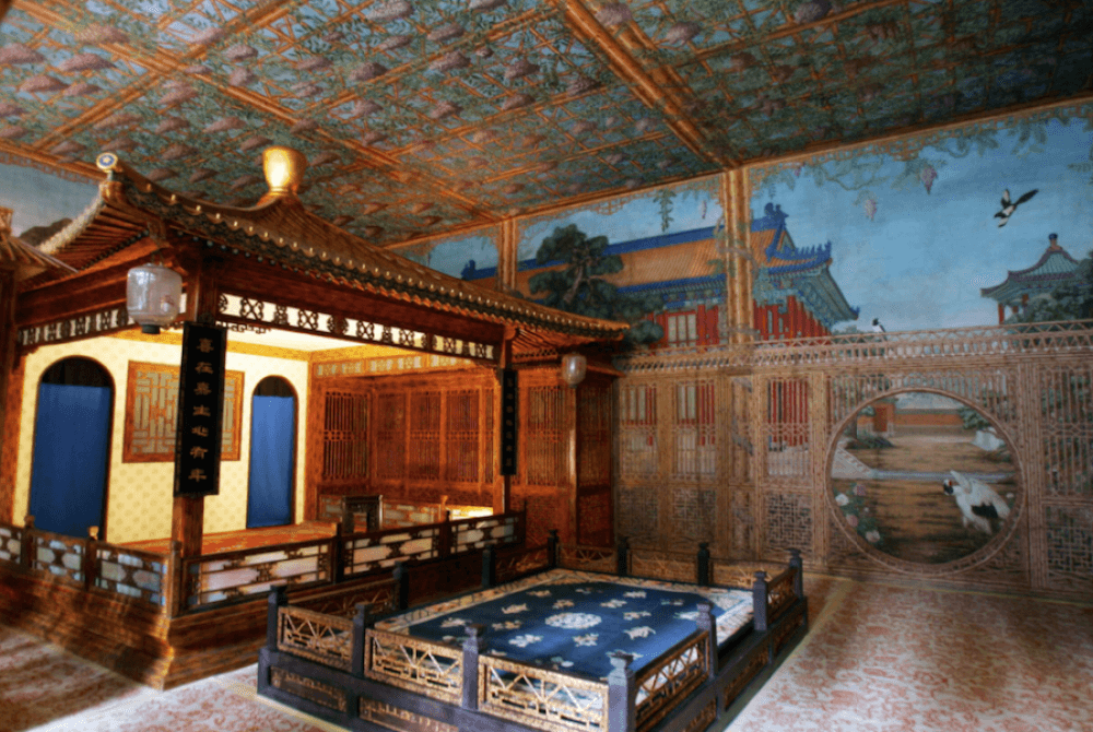 Boghossian: Go on a journey of Palace Voyages