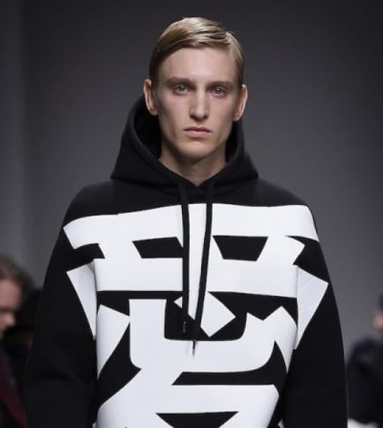 #legendholidays: Ports 1961 Men’s Hoodie