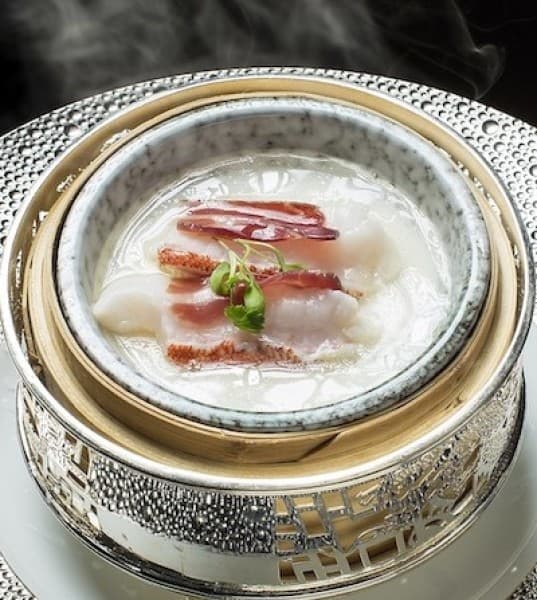 A Michelin-starred four-hand feast by VEA and Jade Dragon