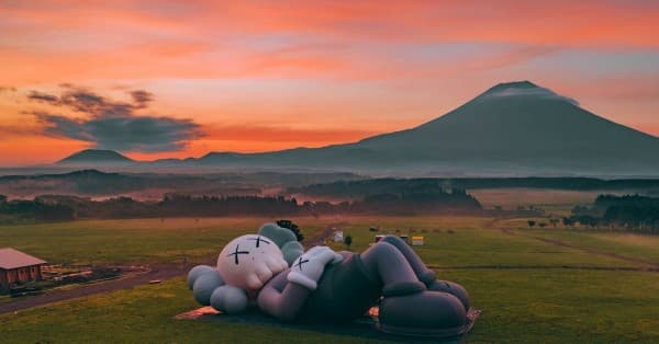 Next stop for “Kaws: Holiday” is Mount Fuji