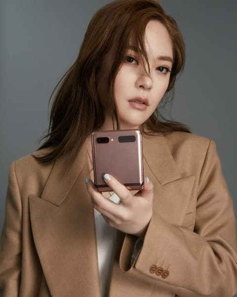 #legend exclusive: The new Samsung Galaxy Z Flip 5G