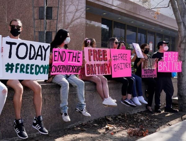 #britneyfreed: Britney Spears’ 13-year battle for independence