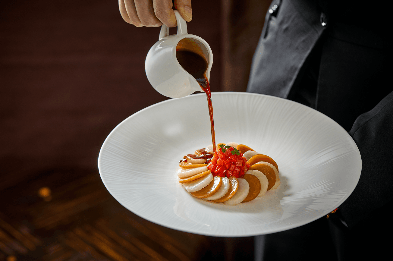 yè shanghai: A 19-Michelin-star legacy unveils its early summer menu