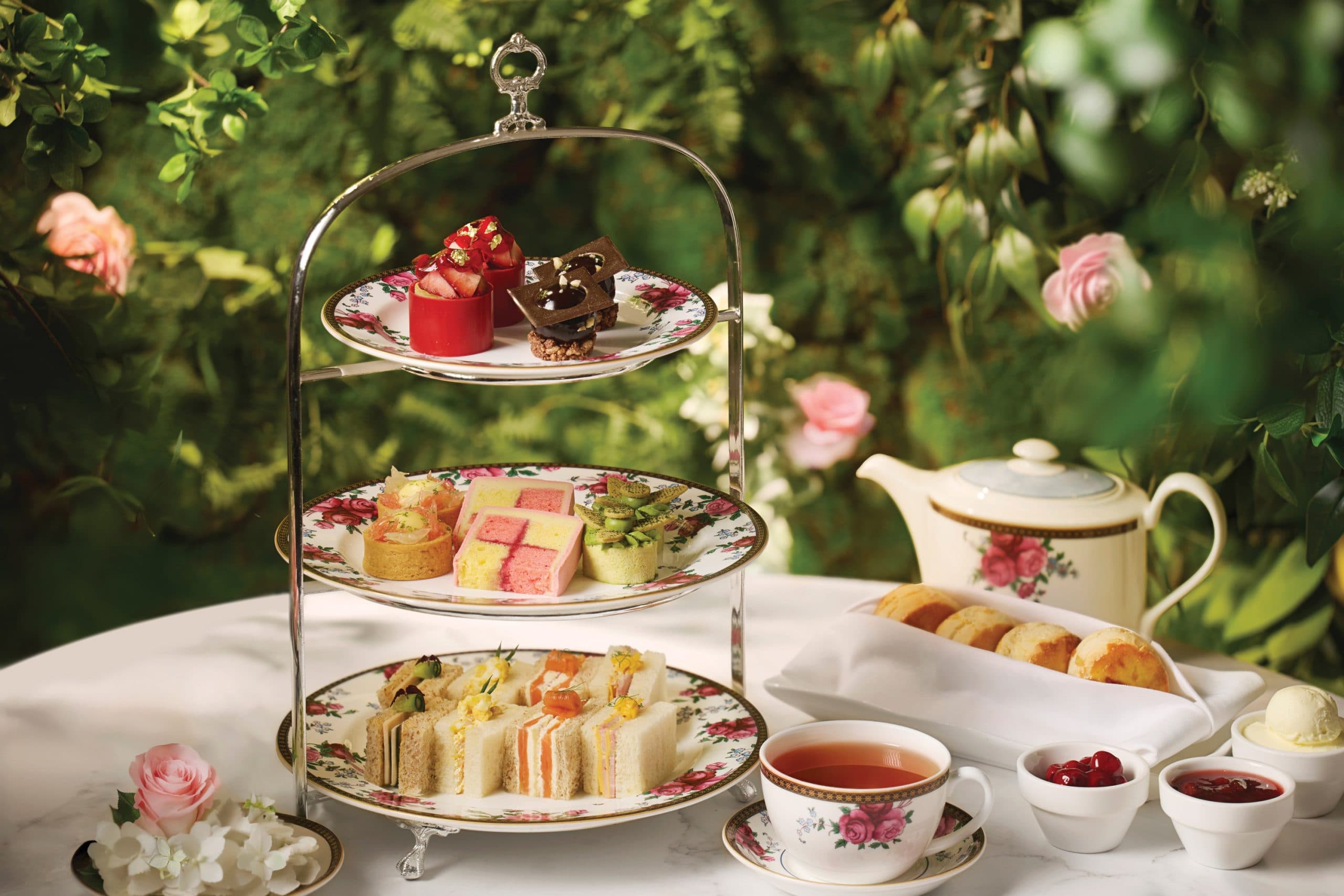 #legendxmas2025giveaway: two sets of The Langham afternoon tea for two pax at The Langham, Hong Kong (HK$1,476 combined value)