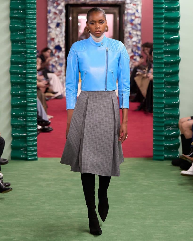 acnestudios_1772698163_3845992247607537423_198040330-819x1024.jpg