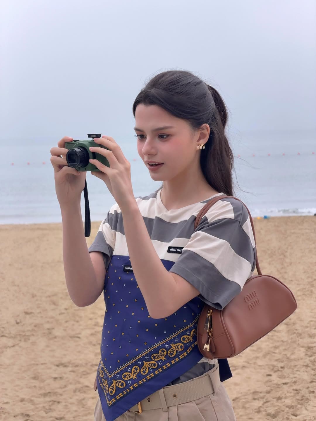 Becky Armstrong’s 5 sand-coloured handbags