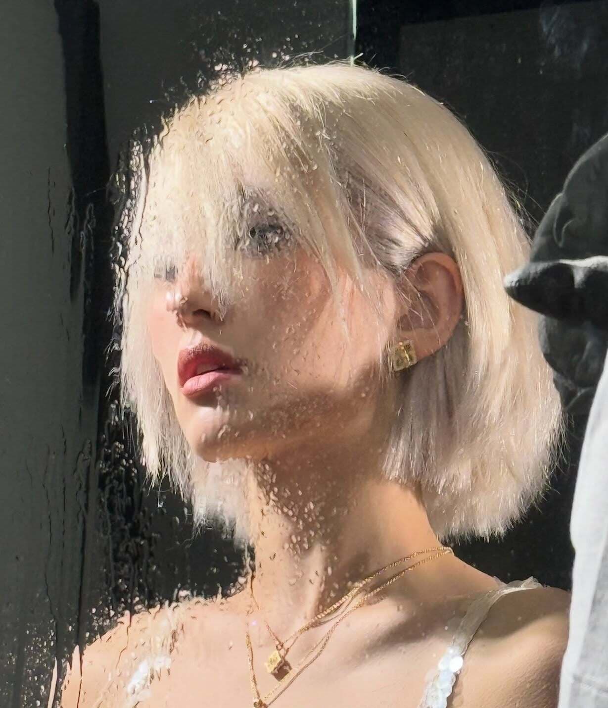 The best waterproof makeup for a melt-proof summer