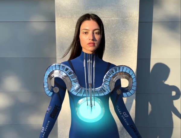 Interview: Dressx breaking out the "metacloset"