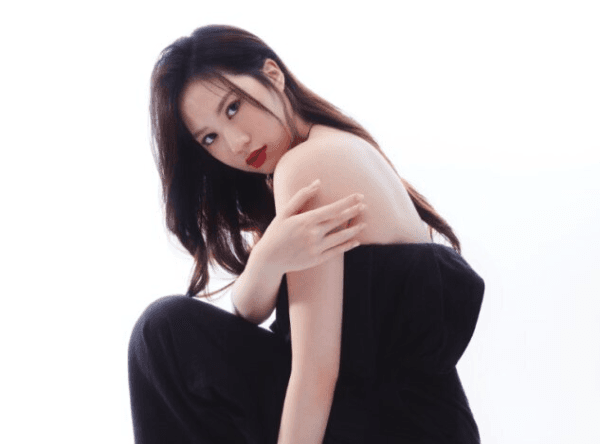 Digital Cover: Jasmine Yen x Guerlain and Pandora