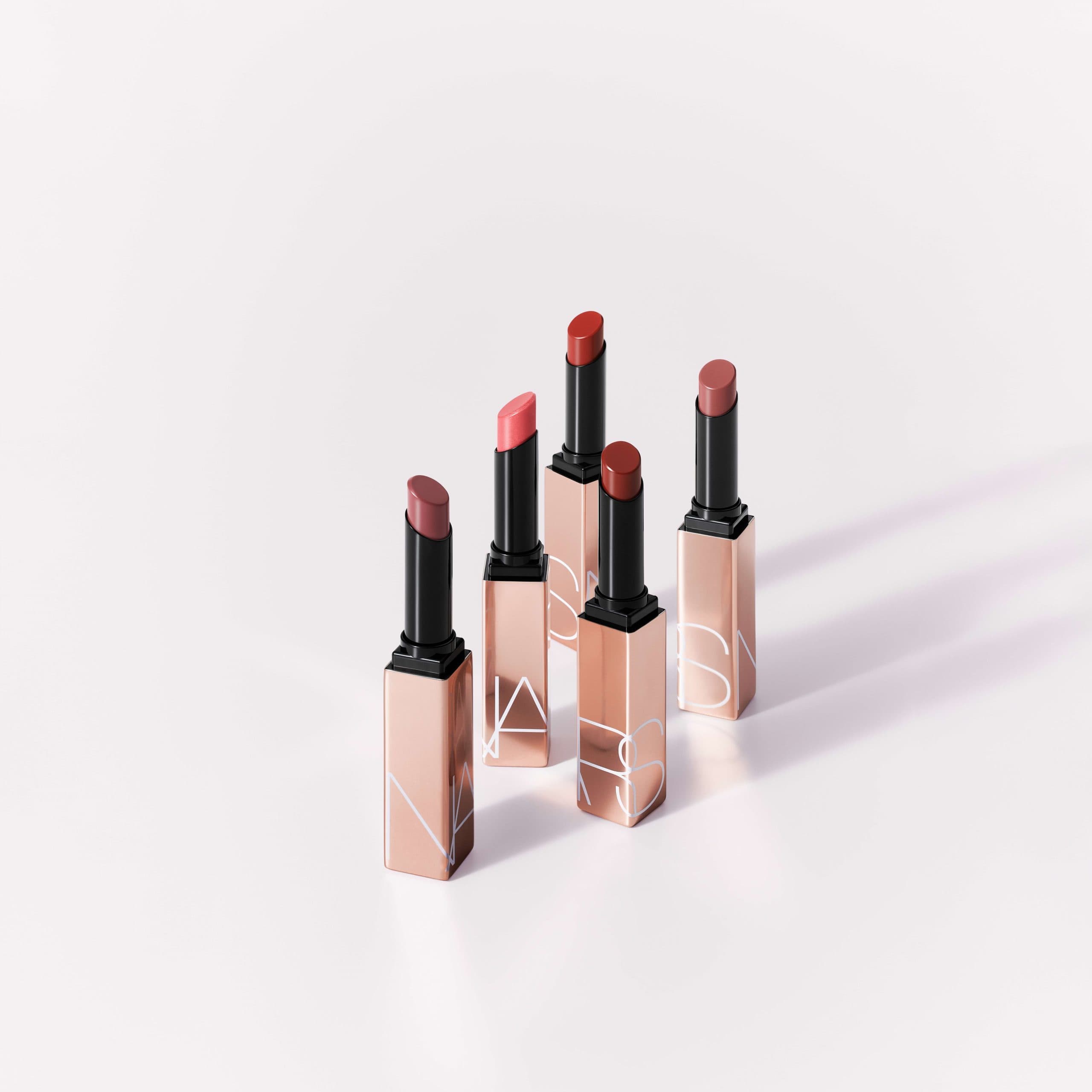 How to transition your makeup from winter to spring