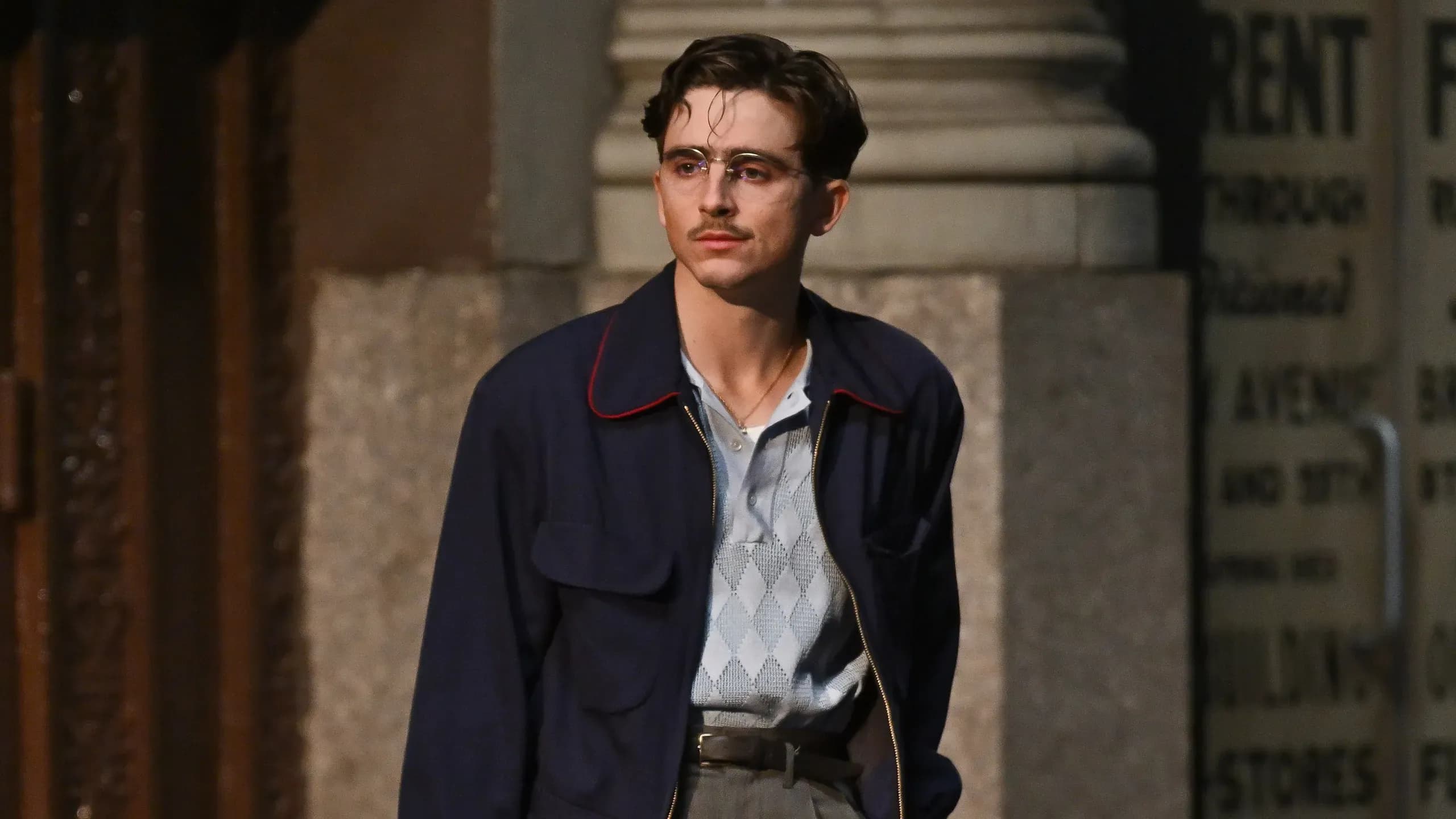 Film review: Timothée Chalamet’s “Marty Supreme” is a dream on the edge of collapse