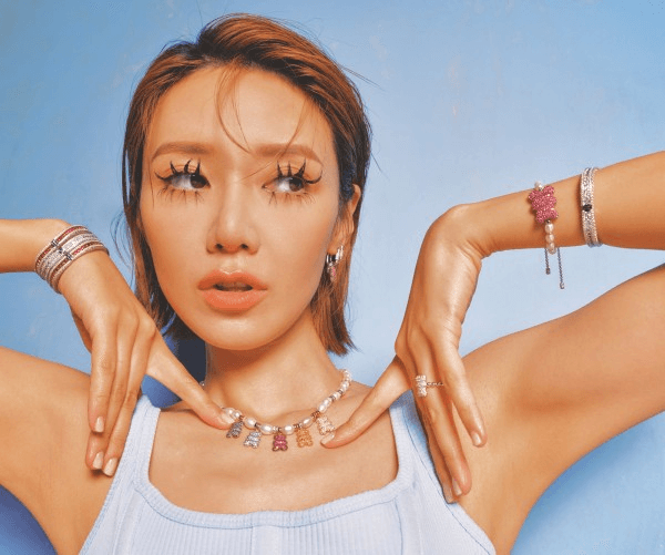 Digital Cover: Elva Ni x APM Monaco