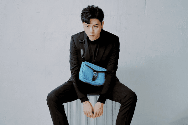 Digital Cover: 193 Denis Kwok forges ahead with new songs