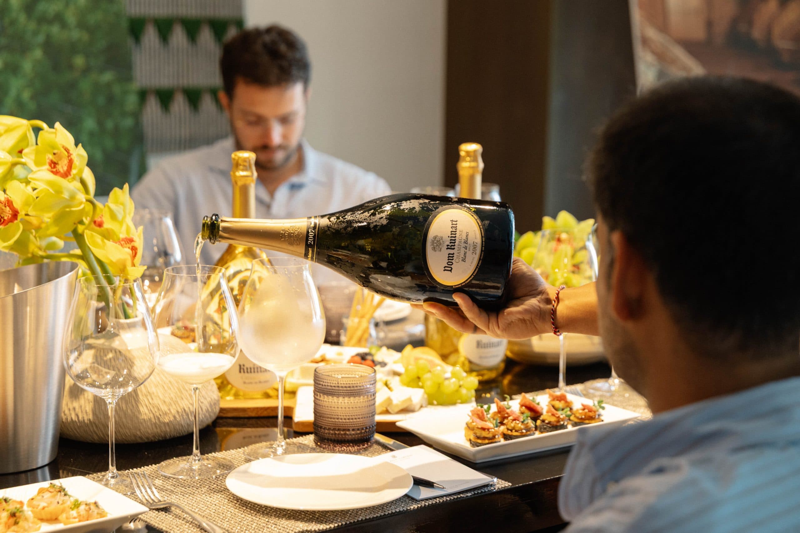 Ruinart’s carte blanche brings Liu Bolin’s camouflage art to the Maldives