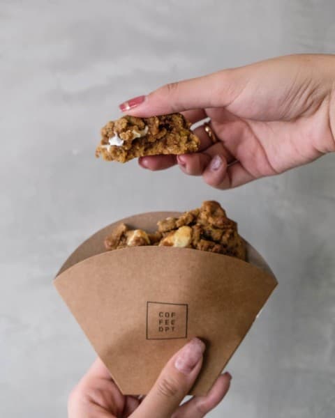 #legend@home: Embark on a gastronomic journey with these 5 foodies