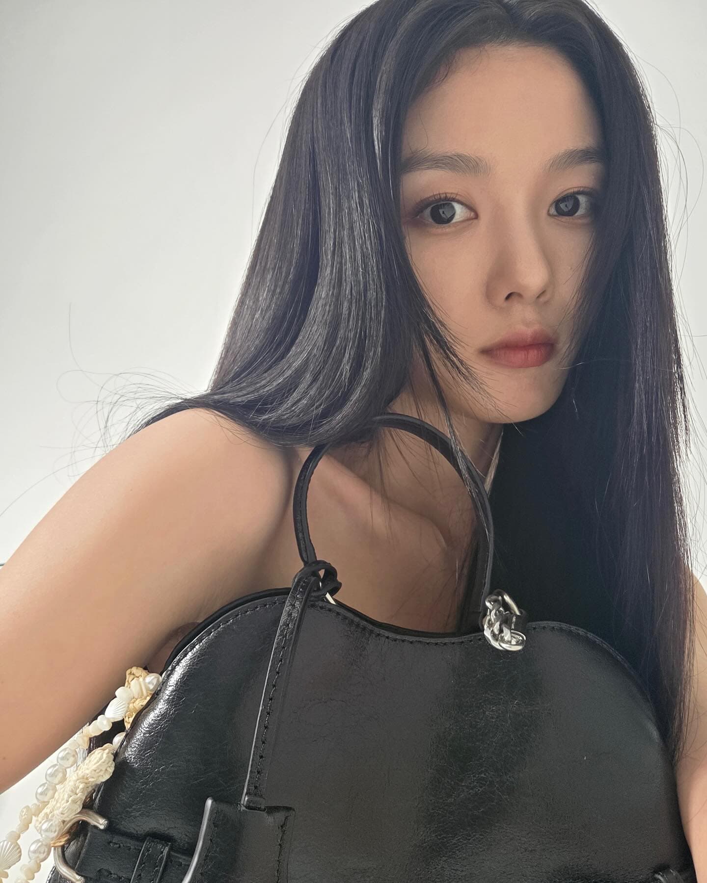 5-step routine for ultra-glossy, mirror-shine hair