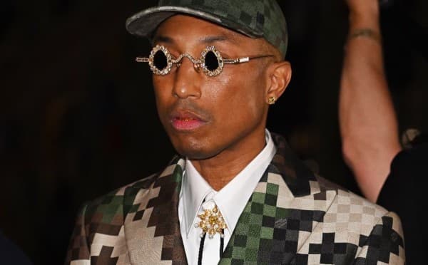 Watch Louis Vuitton’s pre-fall menswear collection for 2024 debut in Hong Kong