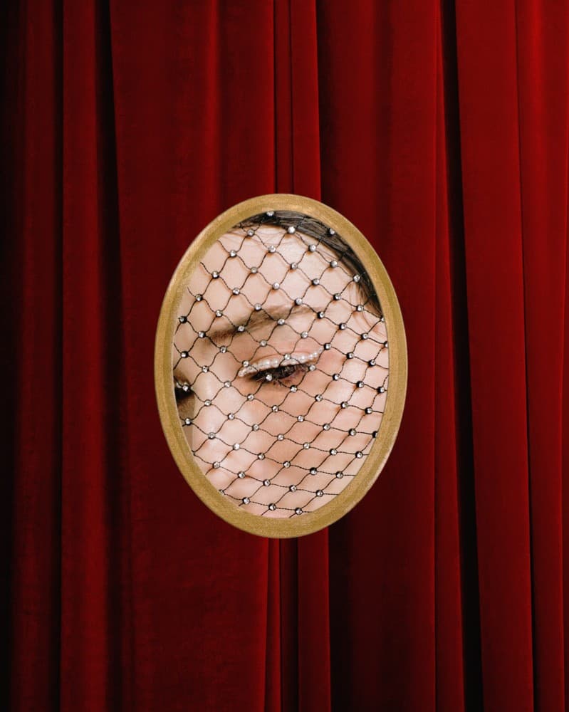 L’éveil: Style meets surrealism