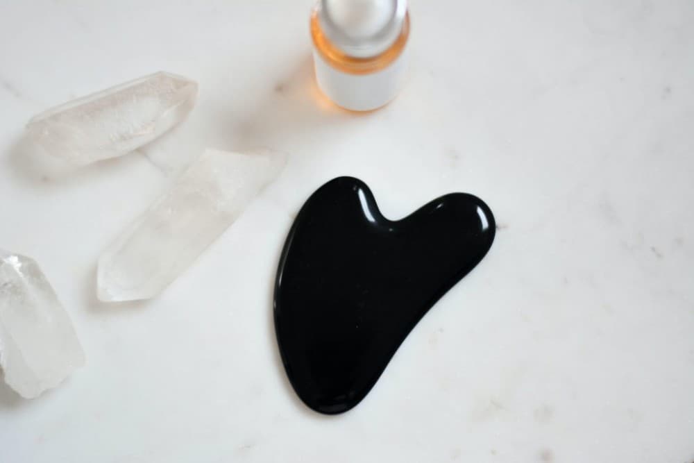 How to gua sha: 5 expert tips for sculpted, glowing skin