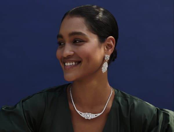 De Beers: Say ‘I do.’ to a purpose-driven holiday with brilliance and shine