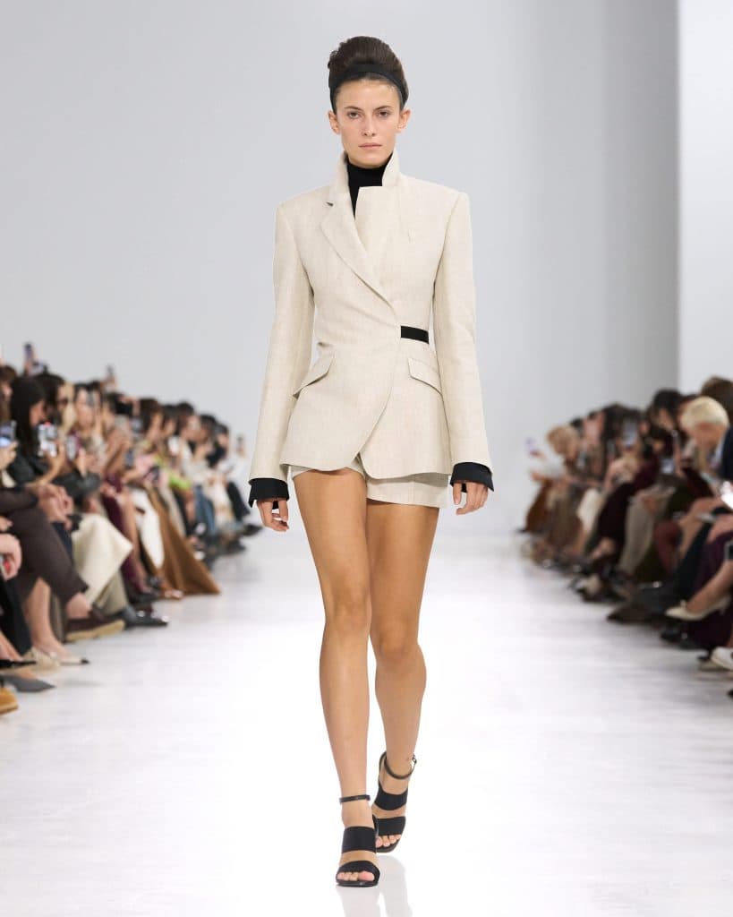 Max-Mara-SS26-26-819x1024.jpg