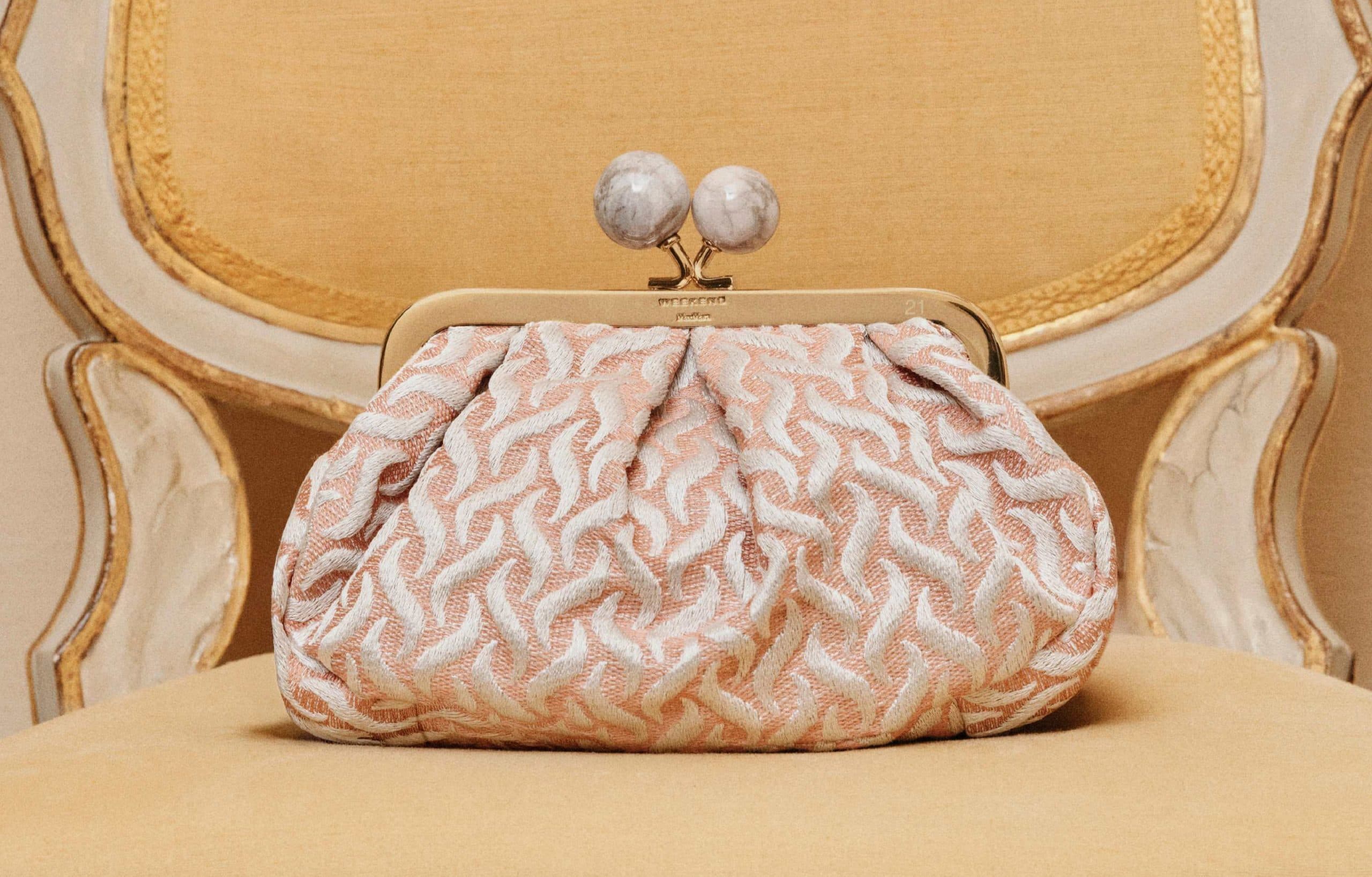 Weekend Max Mara: Celebrating 10 years of the Pasticcino Bag with “Italian Roots”