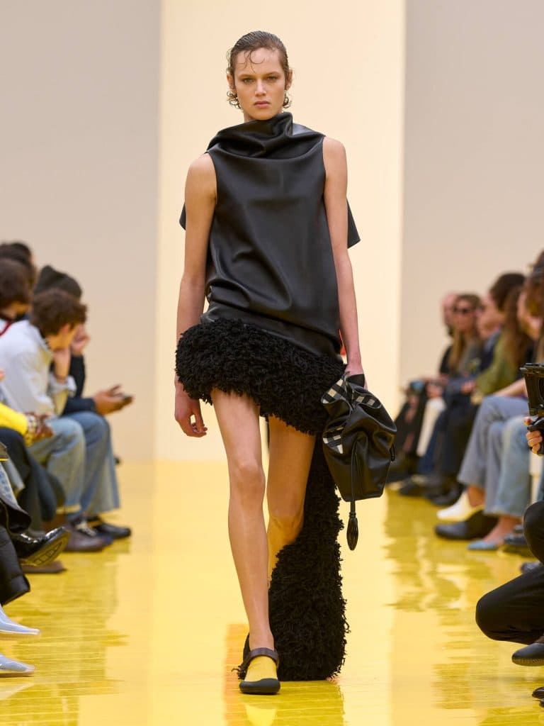 loewe2-768x1024.jpg